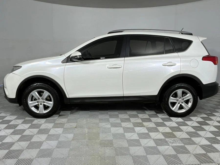 Used 2014 Toyota RAV4 2.0 GX - WeBuyCars Silverlakes