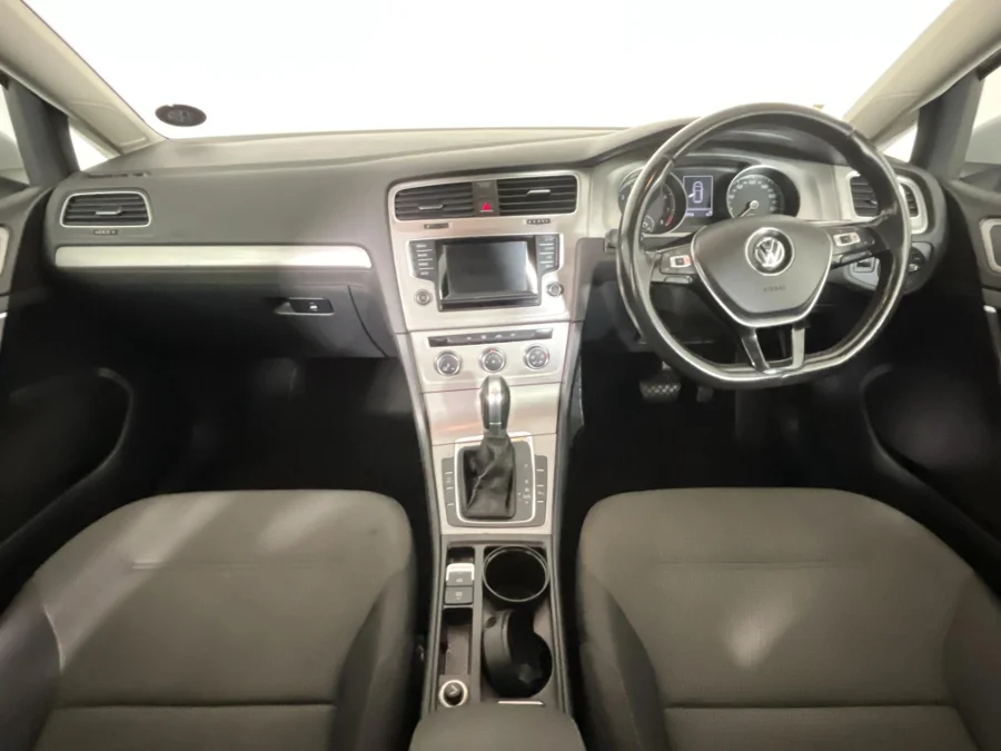 Used 2015 Volkswagen Golf 1.4TSI Comfortline auto - WeBuyCars JHB South