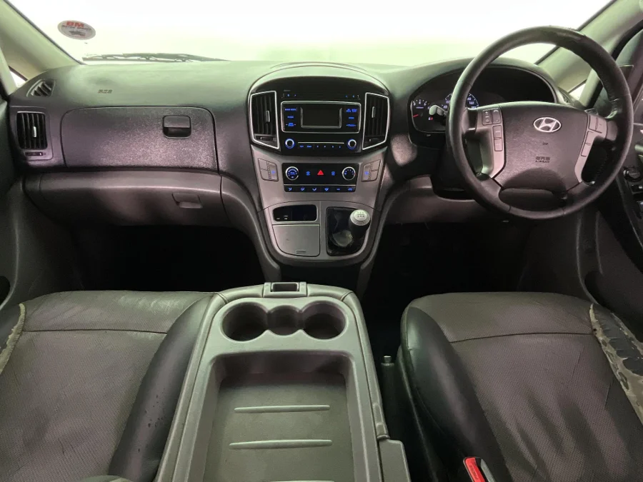 Used 2016 Hyundai H-1 2.4 bus Executive - WeBuyCars Montana Used 2016 Hyundai H-1 2.4 bus Executive - WeBuyCars Montana