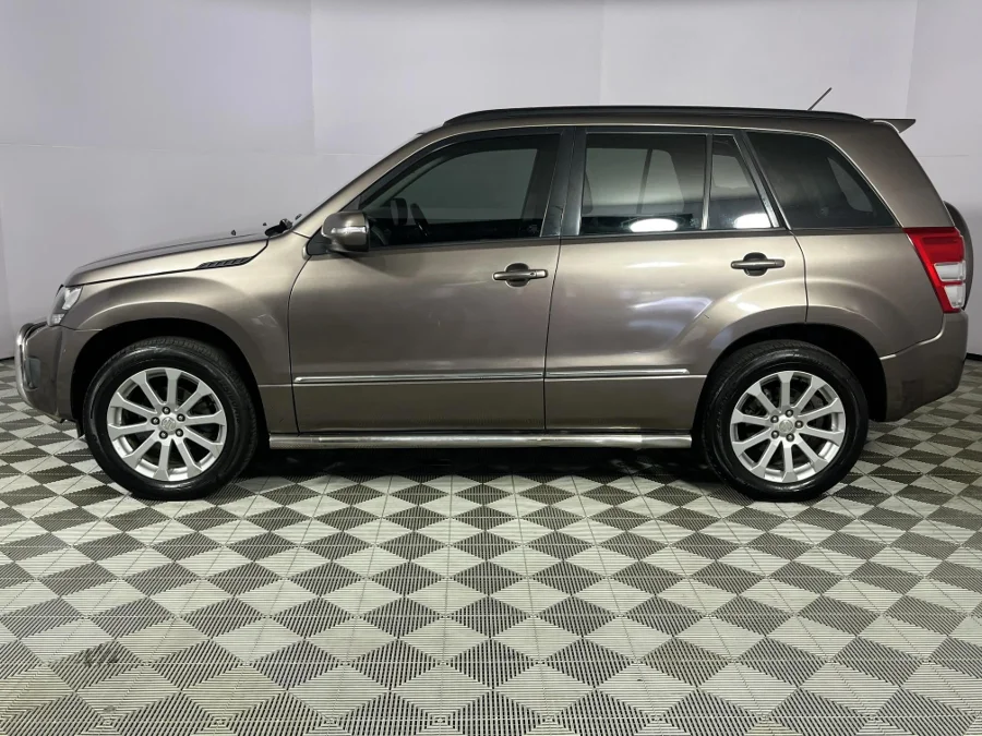 Used 2013 Suzuki Grand Vitara 2.4 Summit auto - WeBuyCars The Dome Used 2013 Suzuki Grand Vitara 2.4 Summit auto - WeBuyCars The Dome