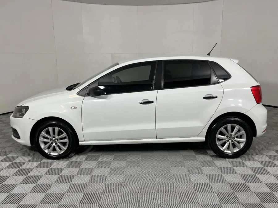 Used 2019 Volkswagen Polo Vivo hatch 1.4 Trendline - WeBuyCars Gqeberha