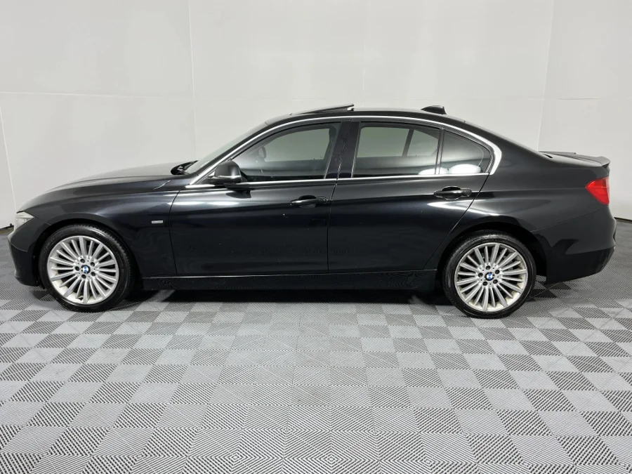 Used 2012 BMW 3 Series 320i Luxury sports-auto - WeBuyCars Montana Used 2012 BMW 3 Series 320i Luxury sports-auto - WeBuyCars Montana