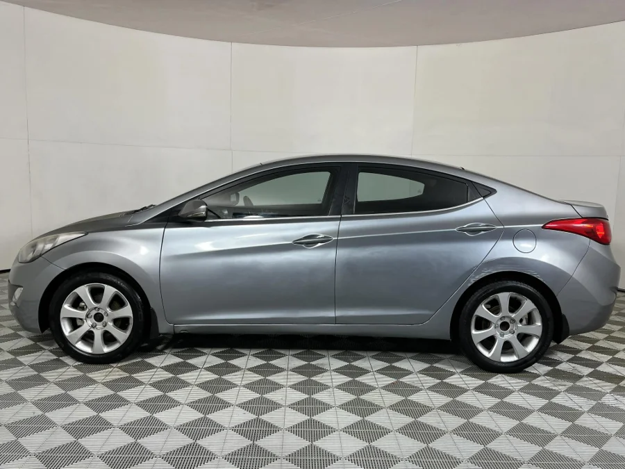 Used 2013 Hyundai Elantra 1.8 Executive - WeBuyCars JHB South Used 2013 Hyundai Elantra 1.8 Executive - WeBuyCars JHB South