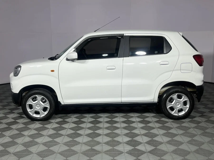 Used 2023 Suzuki S-Presso 1.0 GL manual - WeBuyCars Rustenburg Used 2023 Suzuki S-Presso 1.0 GL manual - WeBuyCars Rustenburg