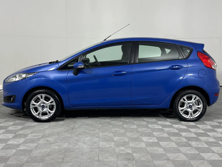 Used 2013 Ford Fiesta 5-door 1.0T Trend - WeBuyCars Vereeniging