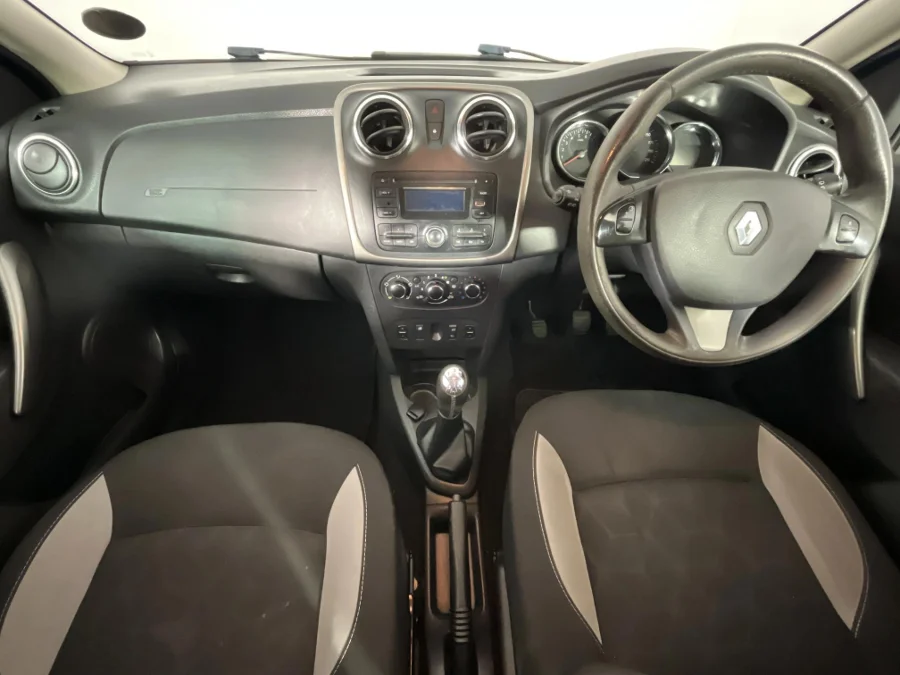 Used 2016 Renault Sandero Stepway 66kW turbo - WeBuyCars Lansdowne Used 2016 Renault Sandero Stepway 66kW turbo - WeBuyCars Lansdowne