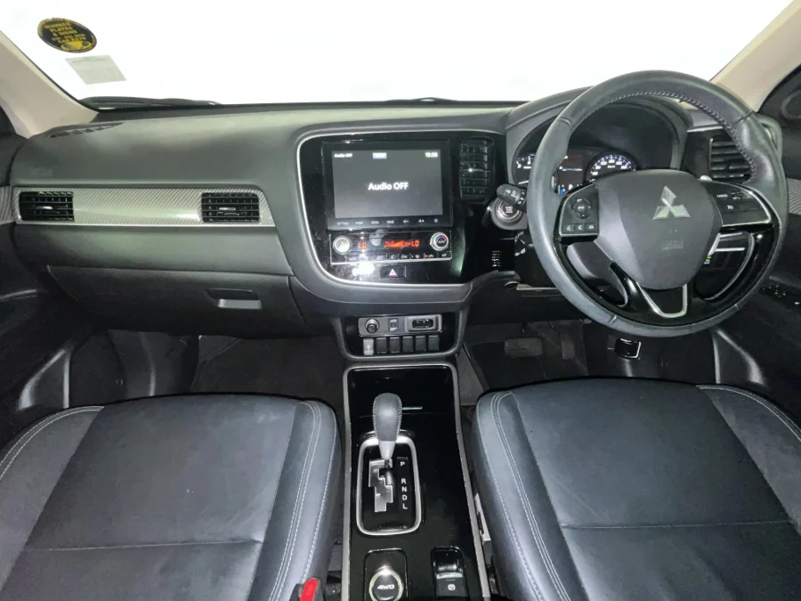 Used 2022 Mitsubishi Outlander 2.4 GLS - WeBuyCars Durban