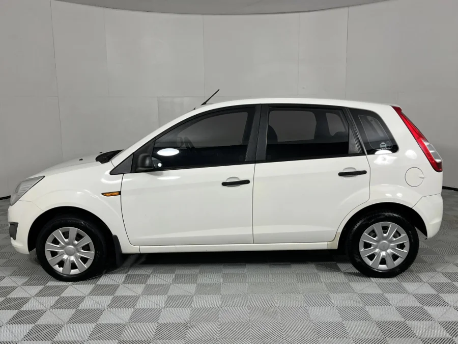 Used 2015 Ford Figo 1.4TDCi Ambiente - WeBuyCars Gqeberha