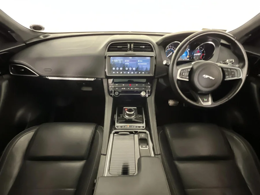 Used 2020 Jaguar F-Pace 25d AWD Chequered Flag - WeBuyCars JHB South