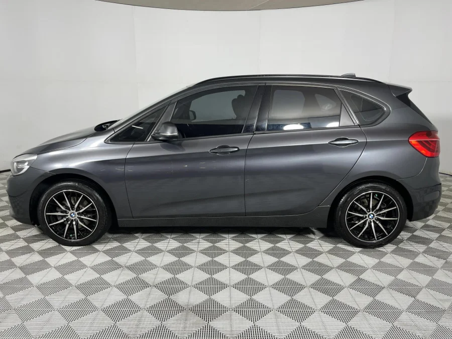 Used 2015 BMW 2 Series Active Tourer 220d Active Tourer Sport sports-auto - WeBuyCars Lansdowne