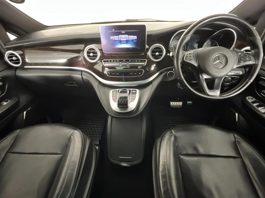 Used 2017 Mercedes-Benz V-Class V250d Avantgarde - WeBuyCars The Dome