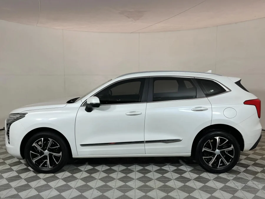 Used 2022 Haval Jolion 1.5T Luxury manual - WeBuyCars JHB South