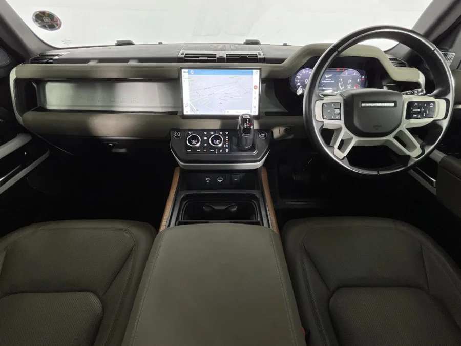 Used 2023 Land Rover Defender 110 D300 X-Dynamic SE - WeBuyCars Montana