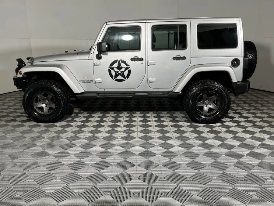Used 2012 Jeep Wrangler Unlimited 2.8CRD Altitude - WeBuyCars JHB South