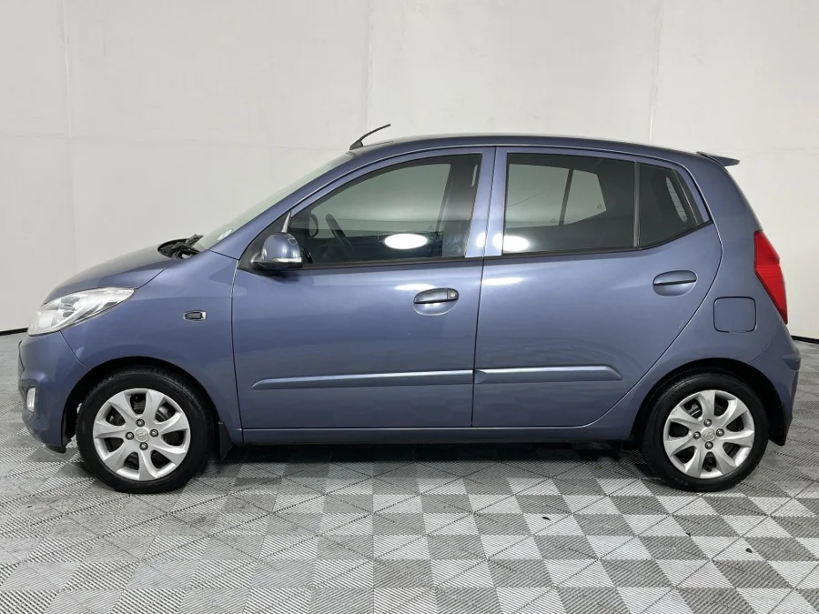 Used 2014 Hyundai i10 1.1 Motion - WeBuyCars Silverlakes
