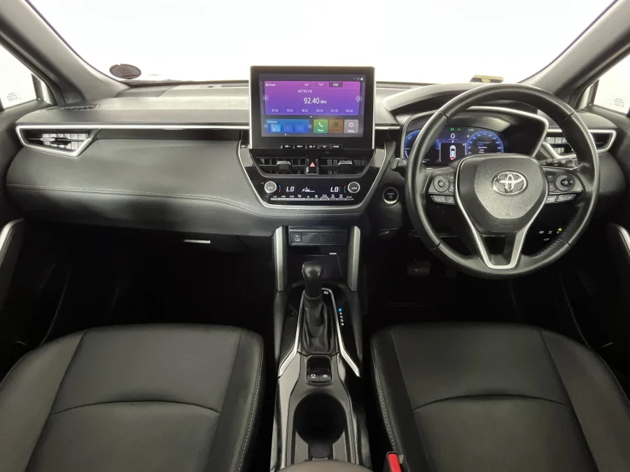 Used 2025 Toyota Corolla Cross 1.8 HEV XR - WeBuyCars JHB South