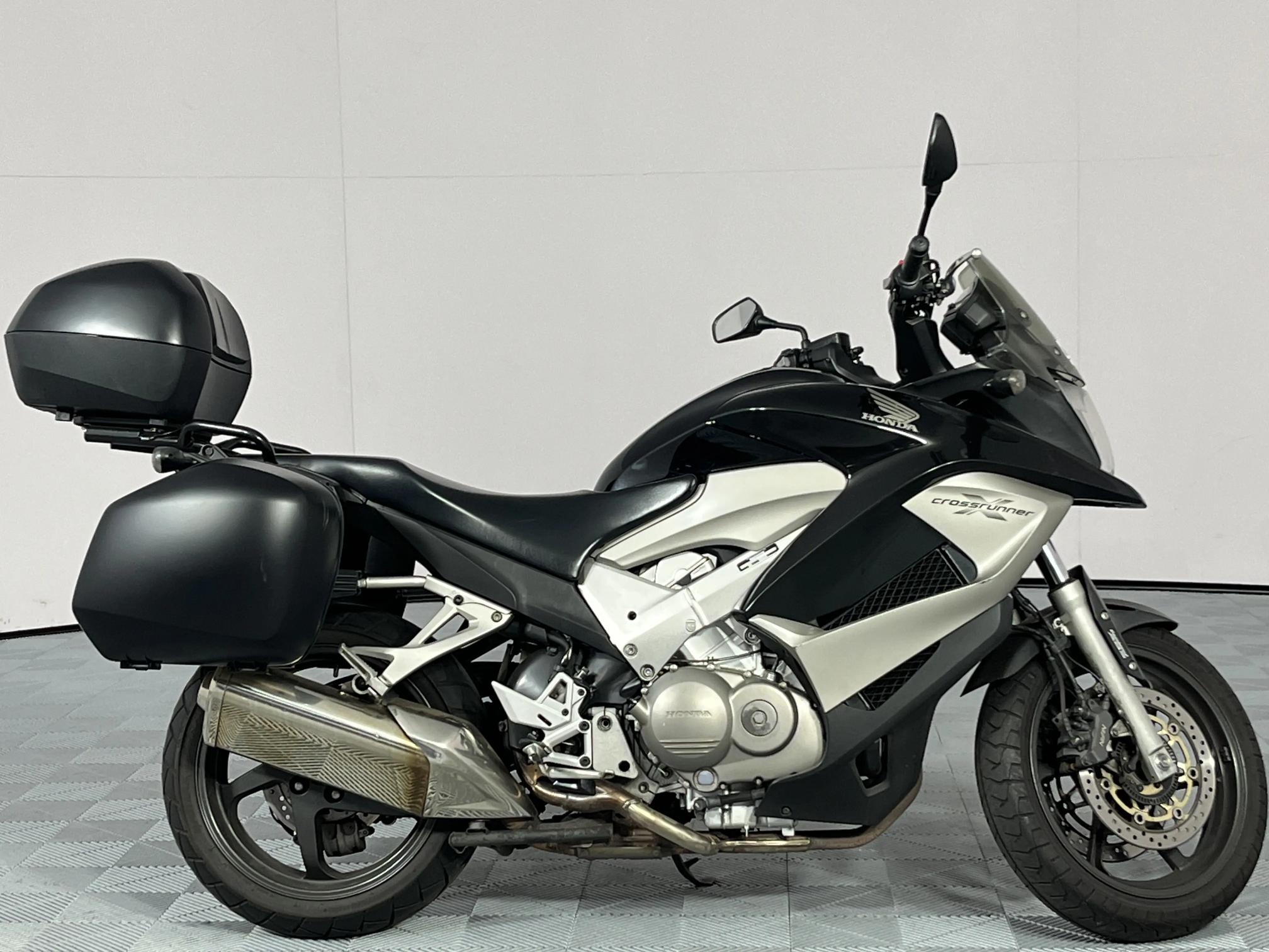 Used 2011 Honda VFR 800 Crossrunner