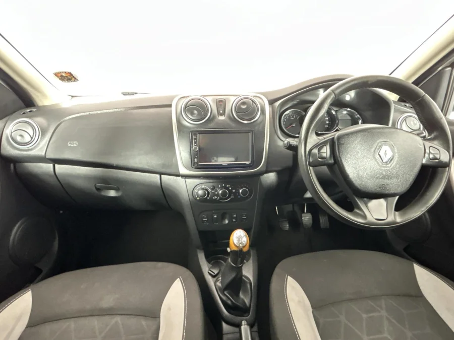 Used 2016 Renault Sandero 66kW turbo Dynamique - WeBuyCars Richmond