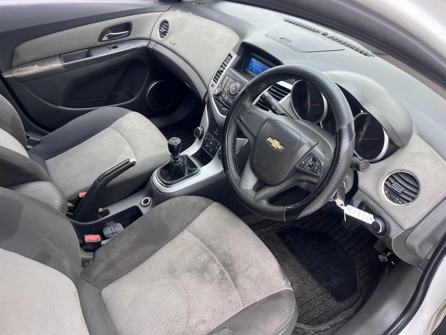 Used 2011 Chevrolet Cruze sedan 1.6 LS - EBK Auto