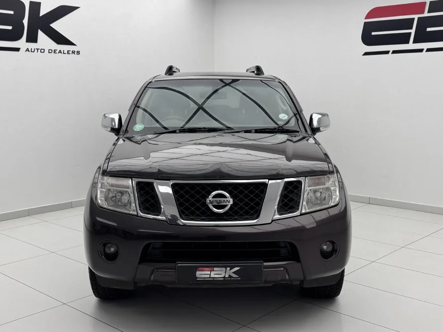 Used 2010 Nissan Pathfinder 2.5dCi LE - EBK Auto