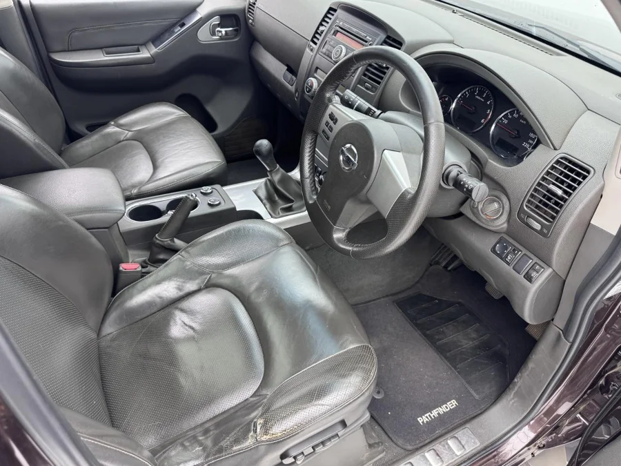 Used 2010 Nissan Pathfinder 2.5dCi LE - EBK Auto