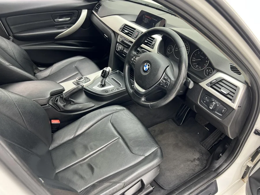 Used 2018 BMW 3 Series 318i auto - EBK Auto