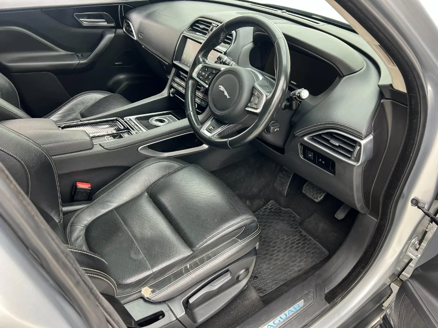 Used 2017 Jaguar F-Pace 20d AWD Chequered Flag - EBK Auto