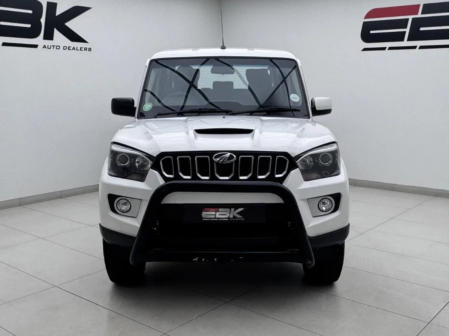 Used 2023 Mahindra Pik Up 2.2CRDe double cab 4x4 S6 manual - EBK Auto