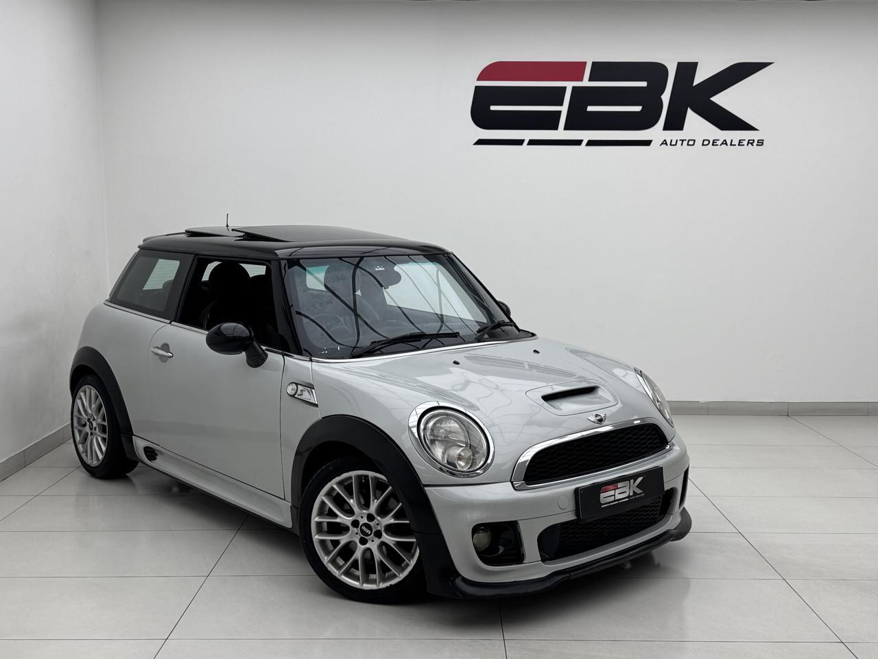 Used 2013 MINI Hatch John Cooper Works auto