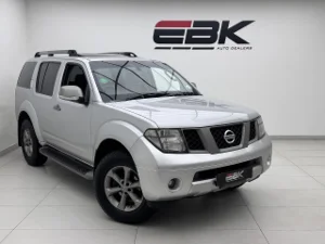 Used 2010 Nissan Pathfinder 2.5dCi LE