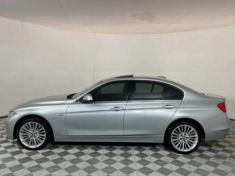 Used 2013 BMW 3 Series 320i Luxury sports-auto - WeBuyCars JHB South