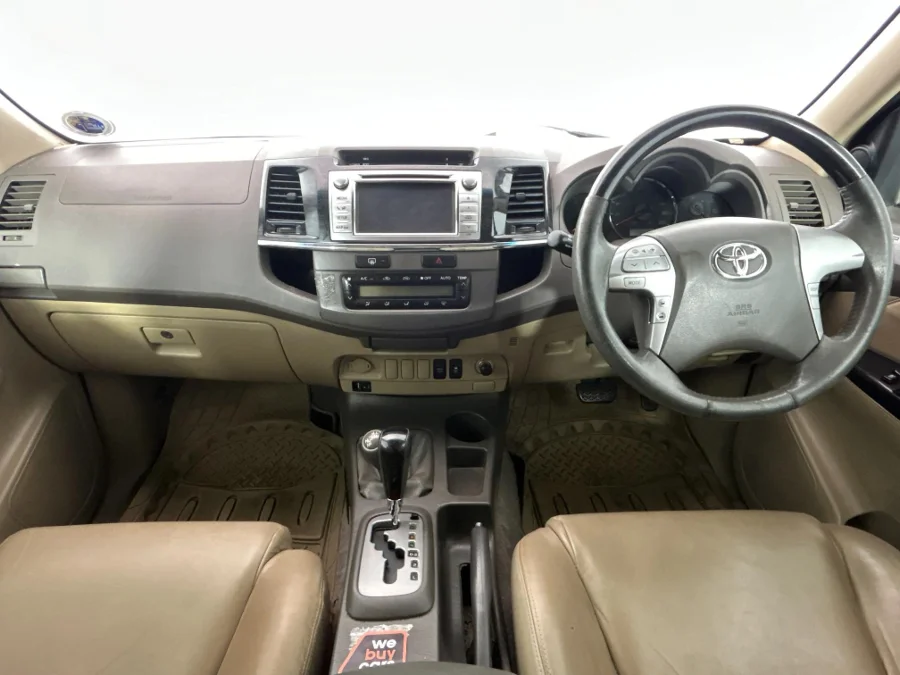 Used 2013 Toyota Fortuner 3.0D-4D 4x4 Limited auto - WeBuyCars Richmond