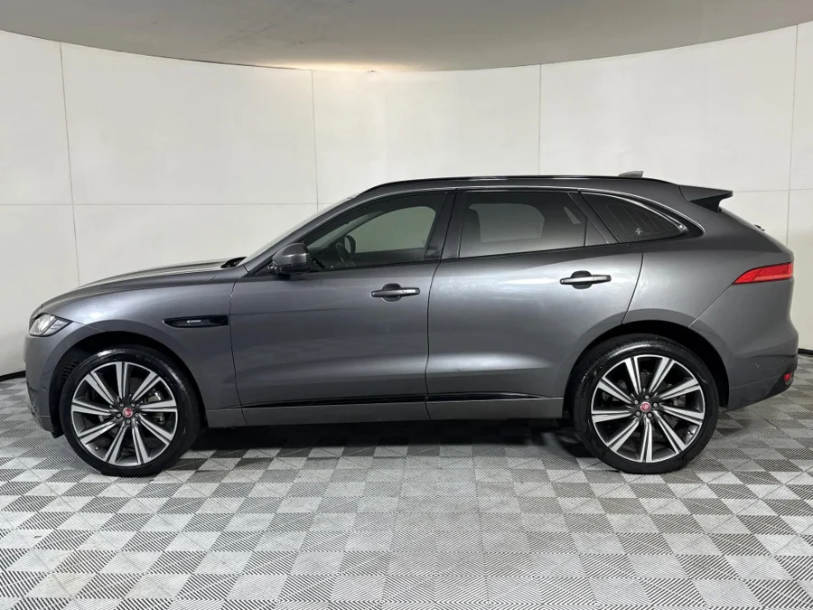 Used 2017 Jaguar F-Pace 30d AWD 300 Sport - WeBuyCars Midstream