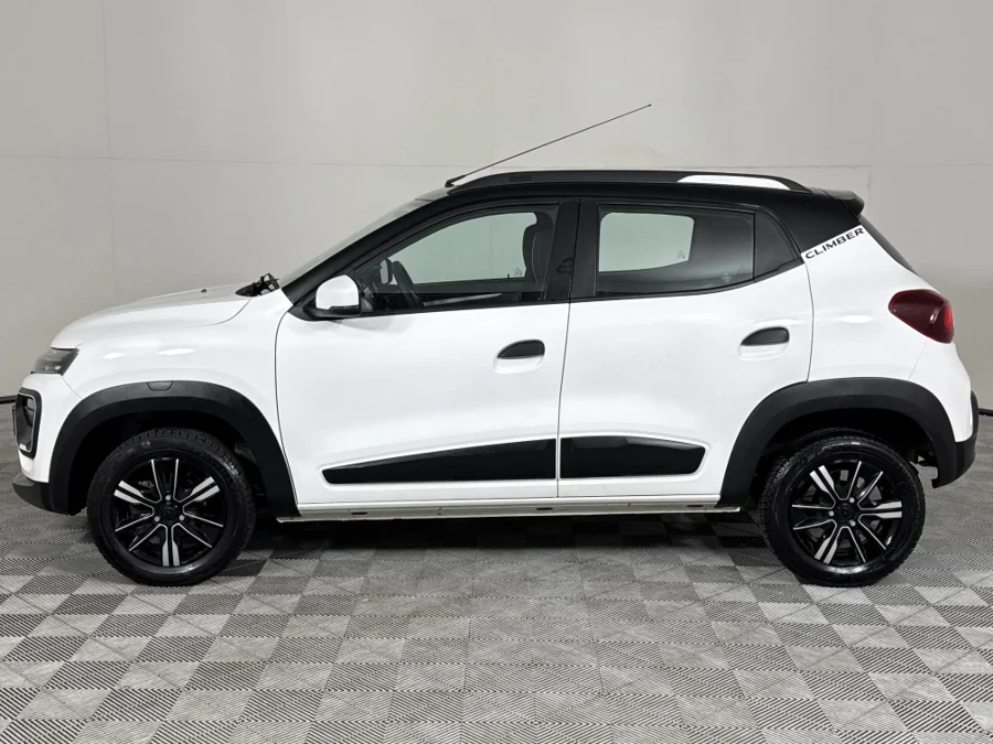 Used 2024 Renault Kwid 1.0 Climber - WeBuyCars Midstream