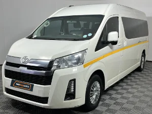 Used 2019 Toyota Quantum 2.8 SLWB bus 14-seater GL manual