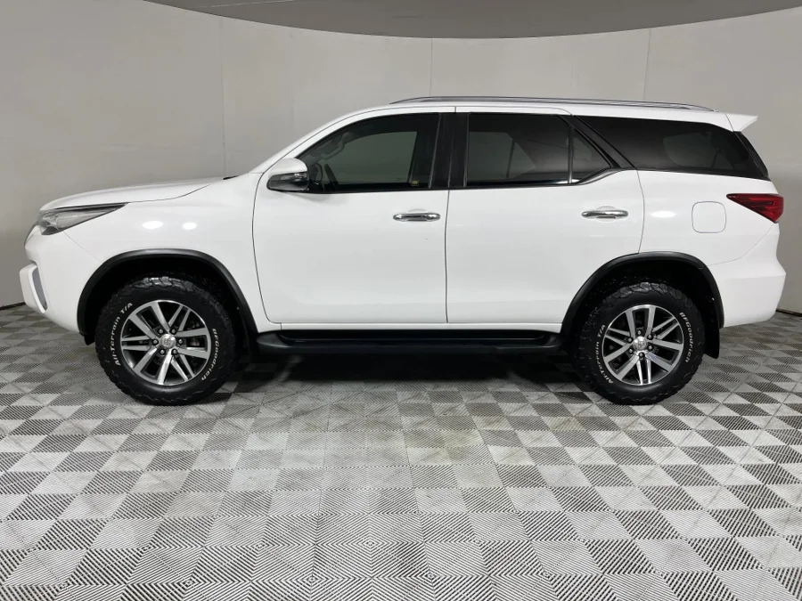 Used 2020 Toyota Fortuner 2.8GD-6 4x4 auto - WeBuyCars The Dome