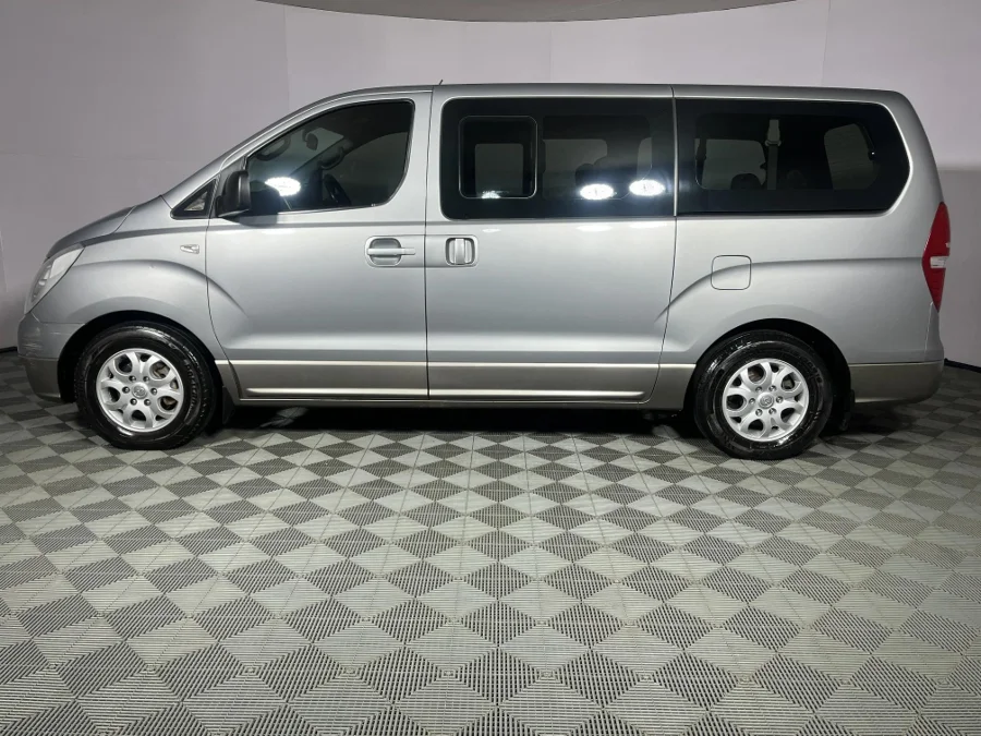 Used 2013 Hyundai H-1 2.5VGTi bus GLS - WeBuyCars Rustenburg