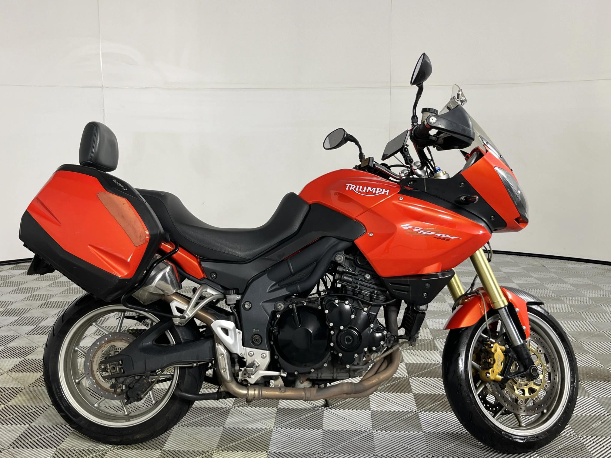 LAURENCE ARCHER TIGERTAILZ STRYPER まとめ売り Triumph Tiger 1200 Explorer for sale in Reitz - ID: 28538421
