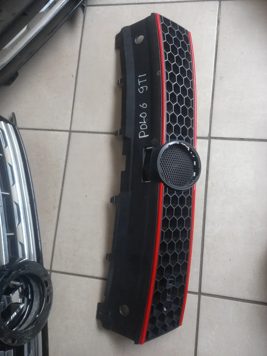 Polo 6 GTI grill - Private Seller