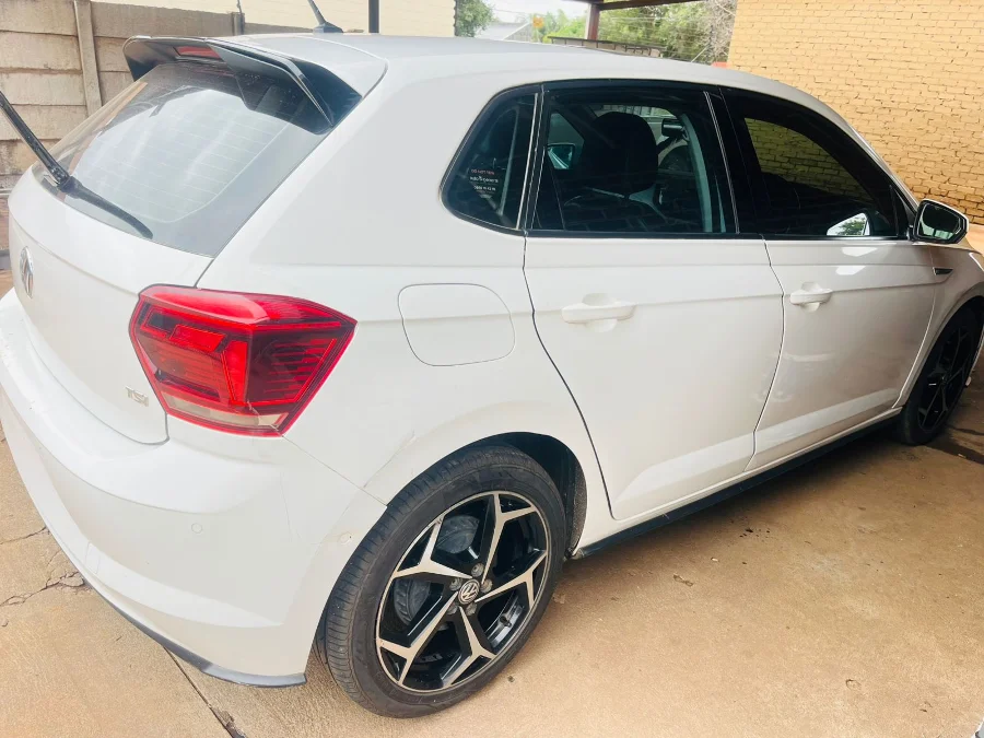 Used 2018 Volkswagen Polo hatch 1.0TSI Comfortline R-Line auto - Private Seller