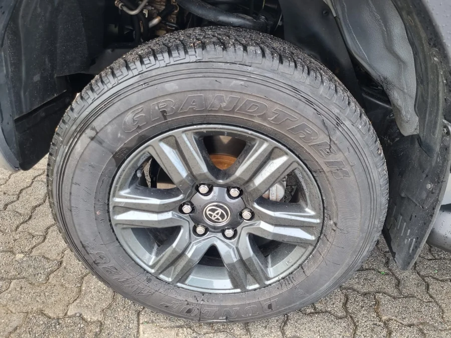 Used 2024 Toyota Hilux 2.4GD-6 4x4 SRX - Carbase Auto