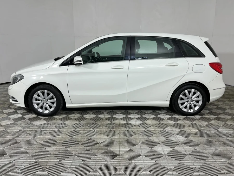 Used 2012 Mercedes-Benz B-Class B180 auto - WeBuyCars George
