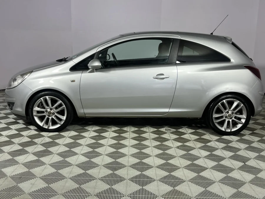 Used 2009 Opel Corsa 1.4 Sport - WeBuyCars Durban