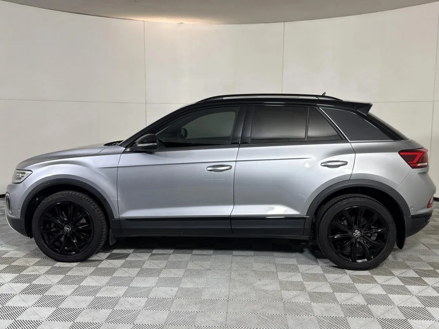 Used 2022 Volkswagen T-Roc 2.0TSI 4Motion Design - WeBuyCars Montana