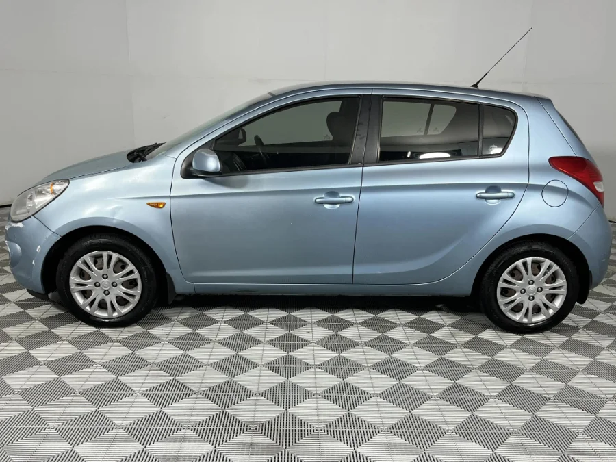 Used 2012 Hyundai i20 1.4 GL auto - WeBuyCars Richmond
