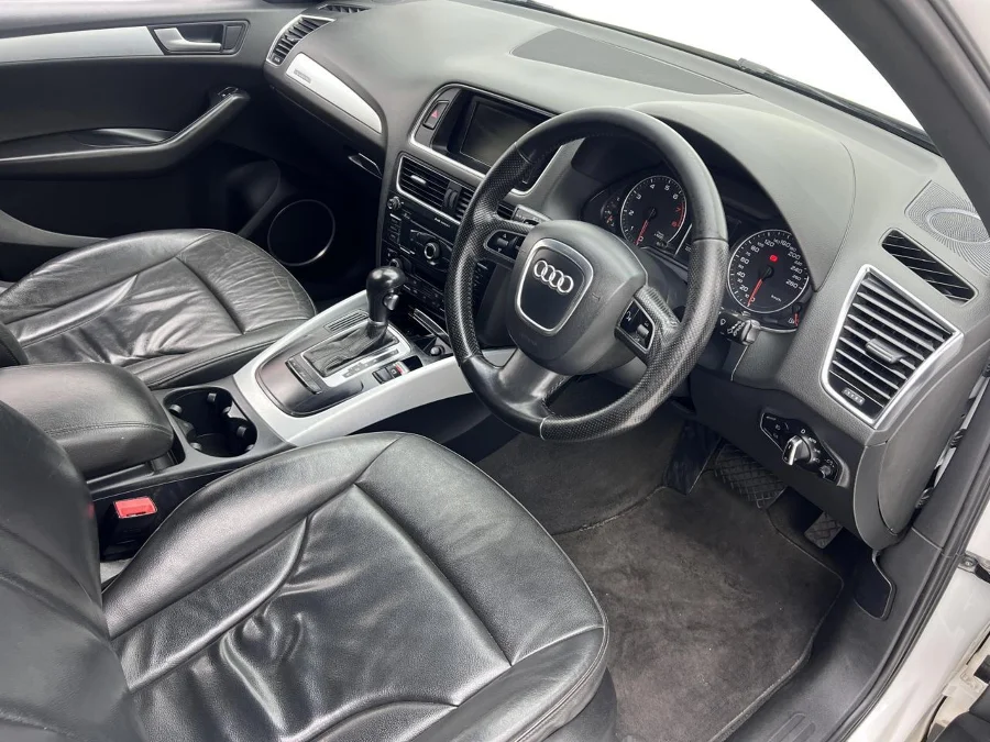 Used 2011 Audi Q5 2.0T quattro auto - EBK Auto