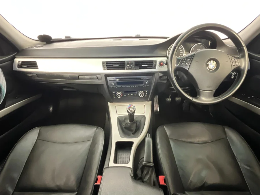 Used 2009 BMW 3 Series 320i - WeBuyCars George