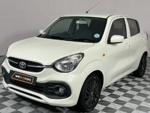 Used 2023 Toyota Vitz 1.0 XR manual