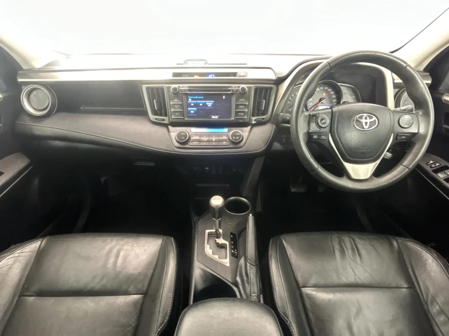 Used 2015 Toyota RAV4 2.2D-4D AWD VX - WeBuyCars Richmond