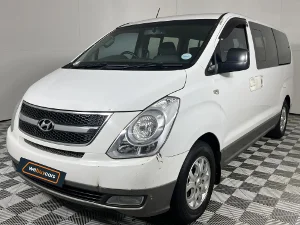 Used 2015 Hyundai H-1 2.4 bus Executive